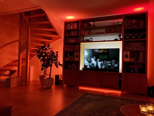 Afbeeldingslocatie: https://tweakers.net/ext/f/rMaQ6ehZePh0YFQEB9JFcAoE/full.jpg