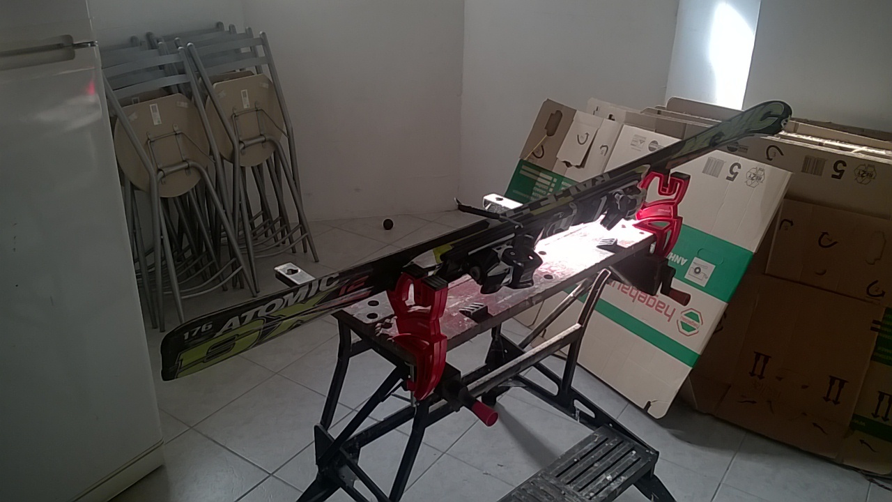 Afbeeldingslocatie: https://tweakers.net/ext/f/raBN6p1IxkoNjVT5SgxjSOxY/full.jpg?nohitcount=1