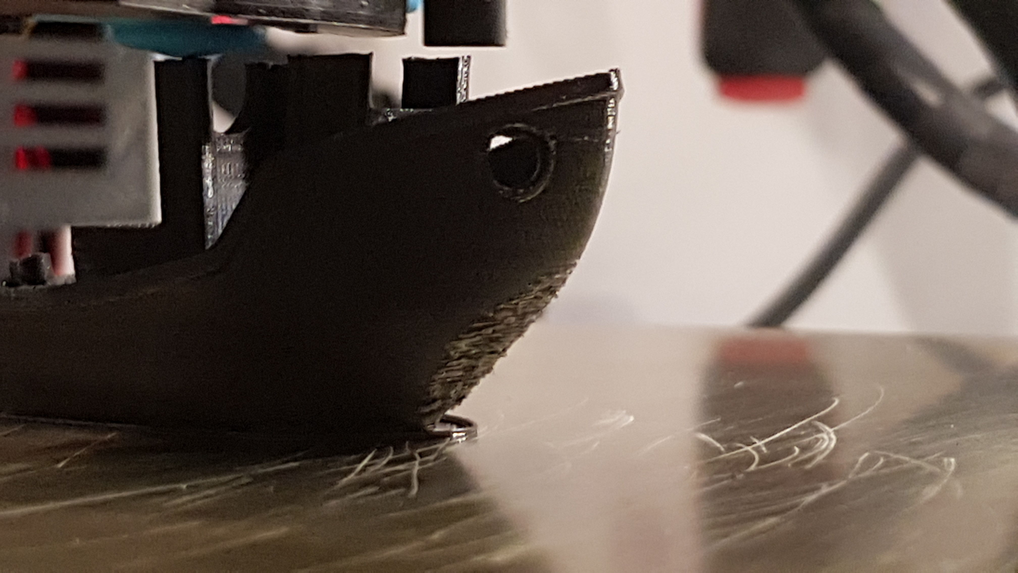 Afbeeldingslocatie: https://tweakers.net/ext/f/tKScf1UsDANECNsjy4rRG6VM/full.jpg