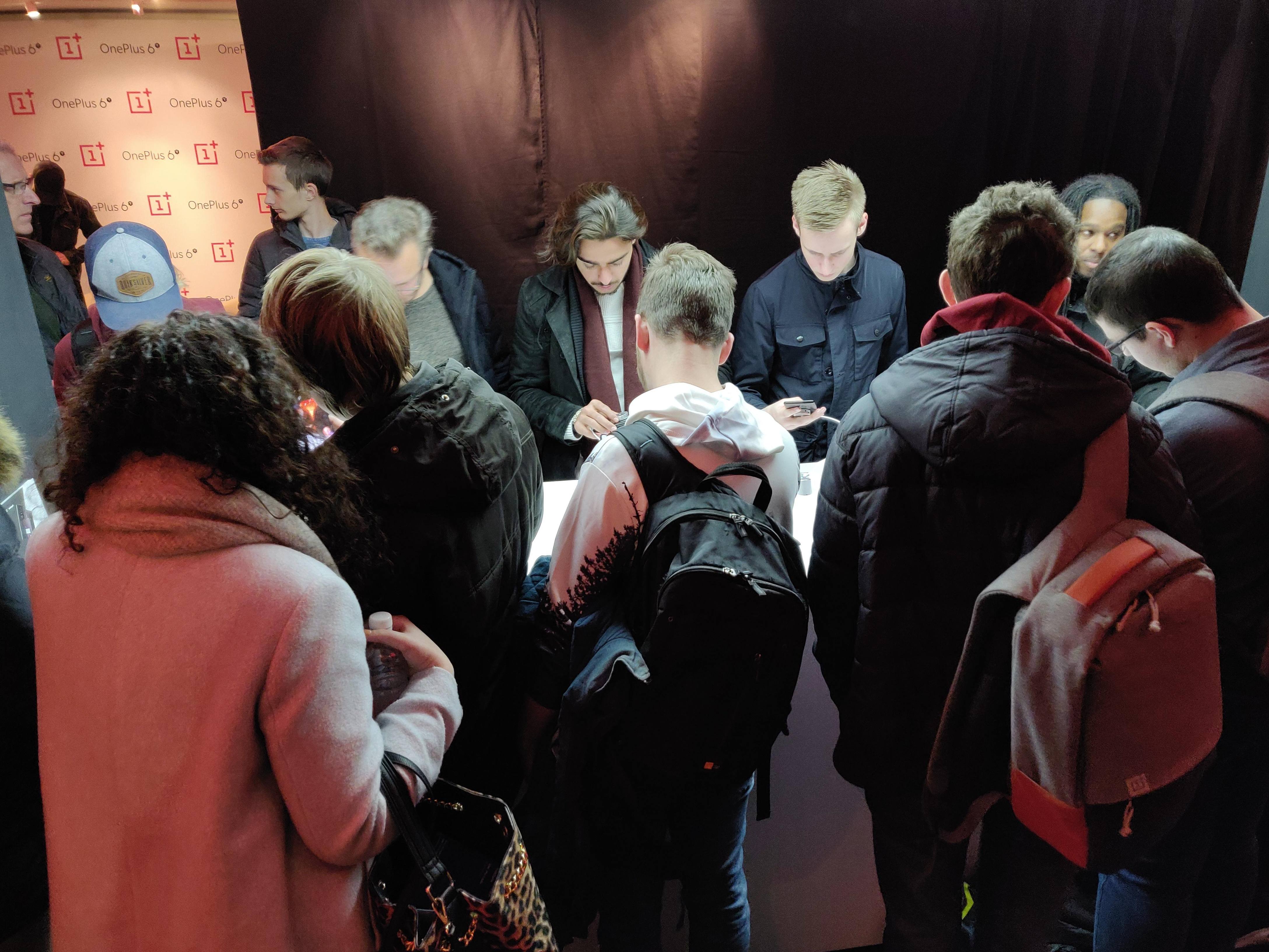 OnePlus 6T pop-up