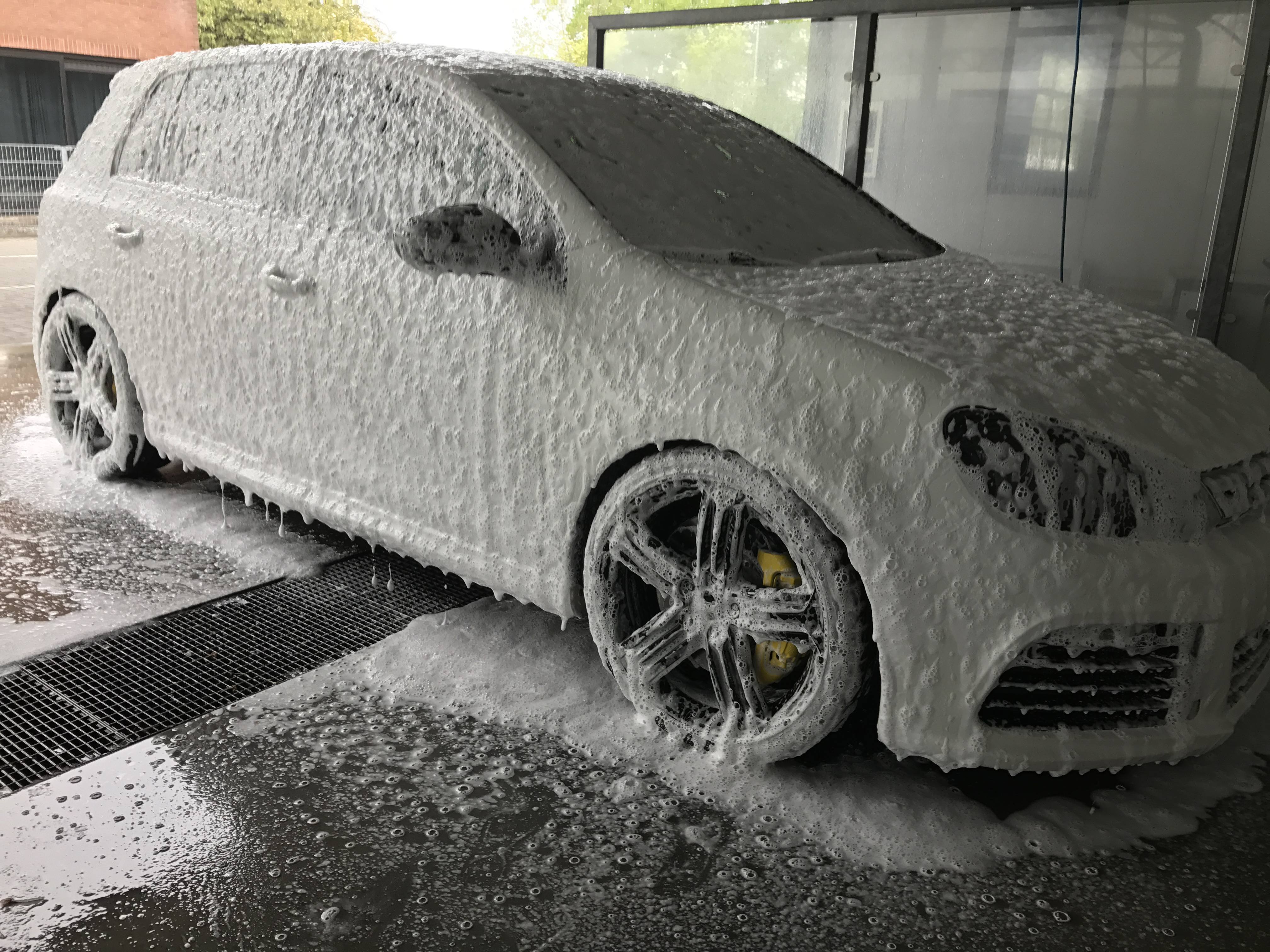 Afbeeldingslocatie: https://tweakers.net/ext/f/tk6DhbssDOePKPhOwZAWHN31/full.jpg