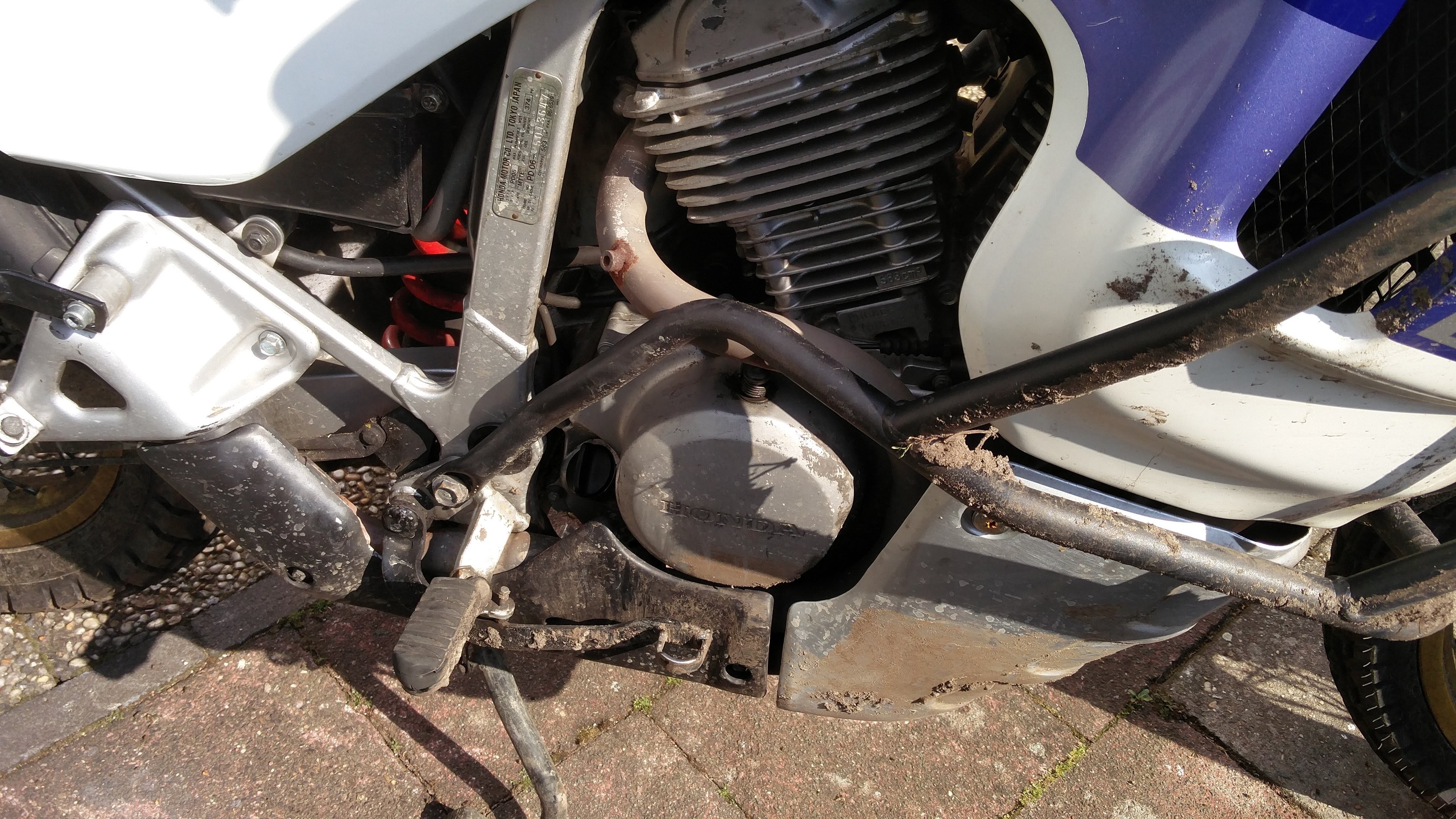 Afbeeldingslocatie: https://tweakers.net/ext/f/tlljcaMFHKlx7Y0mQXSN9HtT/full.jpg