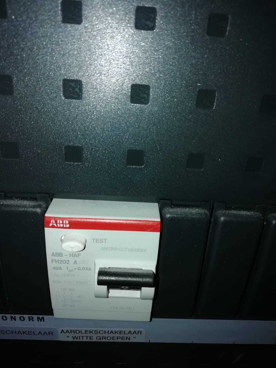 Afbeeldingslocatie: https://tweakers.net/ext/f/u04yy6B4AnrEMYABvbgw4Vlq/full.jpg