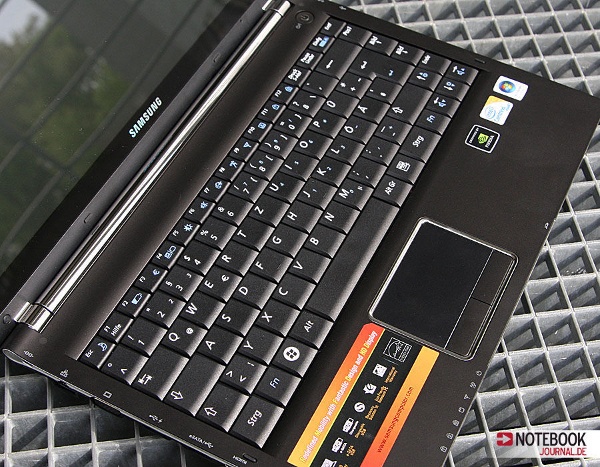 Samsung Q320 - Keyboard