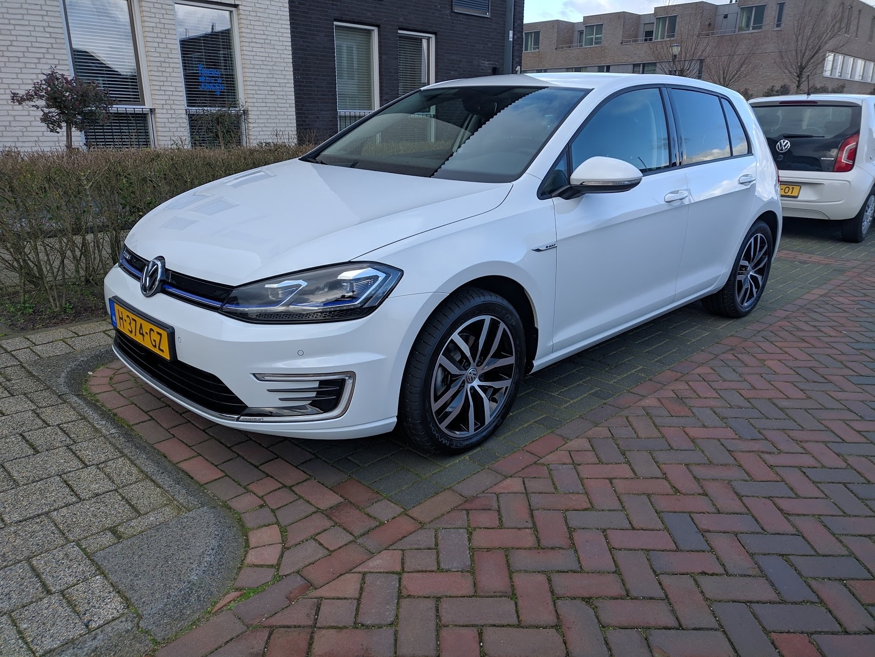 Afbeeldingslocatie: https://tweakers.net/ext/f/uCPKMC4BOMk4A5lML95pleXn/full.jpg