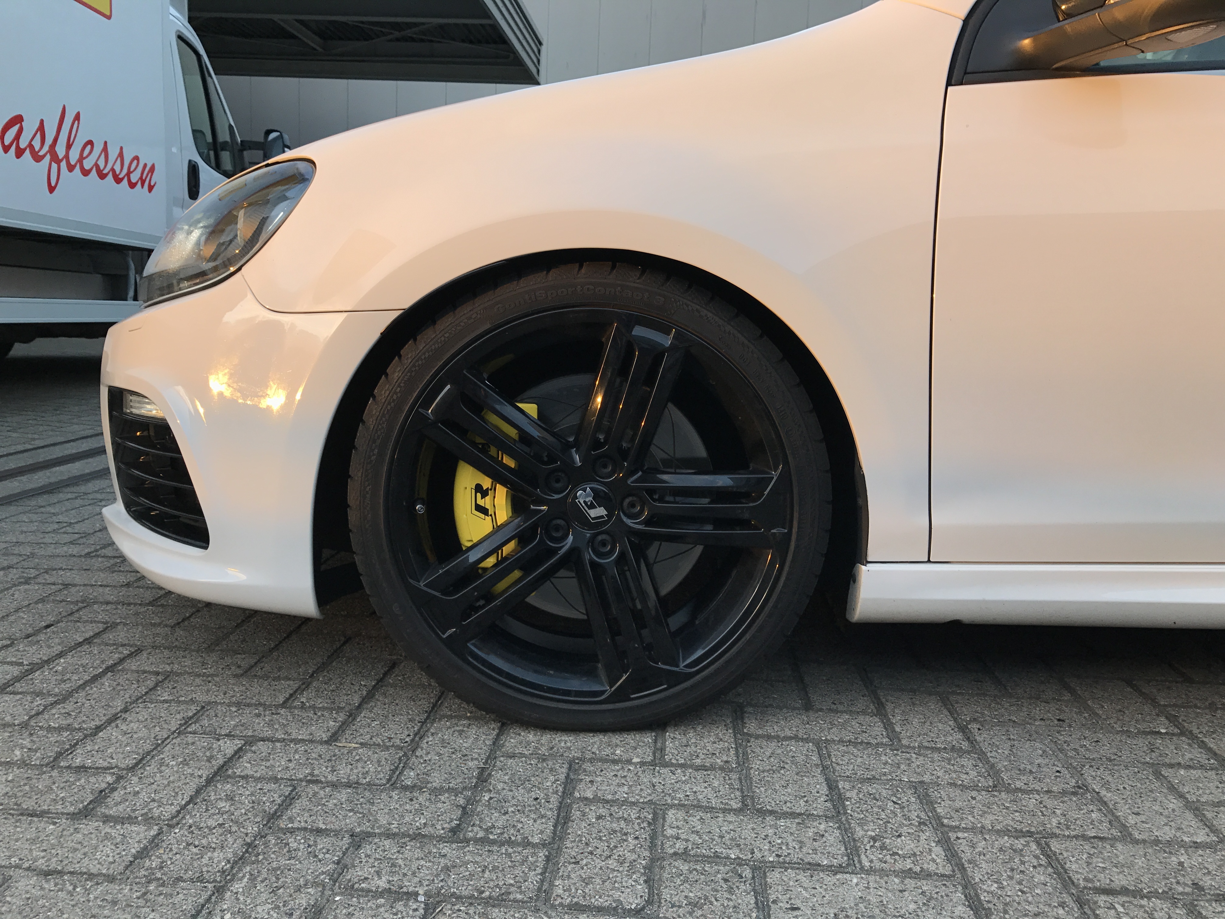 Afbeeldingslocatie: https://tweakers.net/ext/f/uLLCmrJrCTZ6p3ve8c3jOOqf/full.jpg