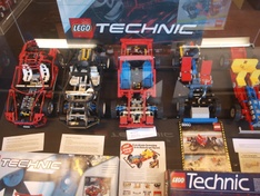 Afbeeldingslocatie: https://tweakers.net/ext/f/ucbsqHPAhrPEvOQ01bRYm7Z0/medium.jpg