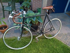 Afbeeldingslocatie: https://tweakers.net/ext/f/v9axmloO5GyiJrqC62XsVwO0/medium.jpg