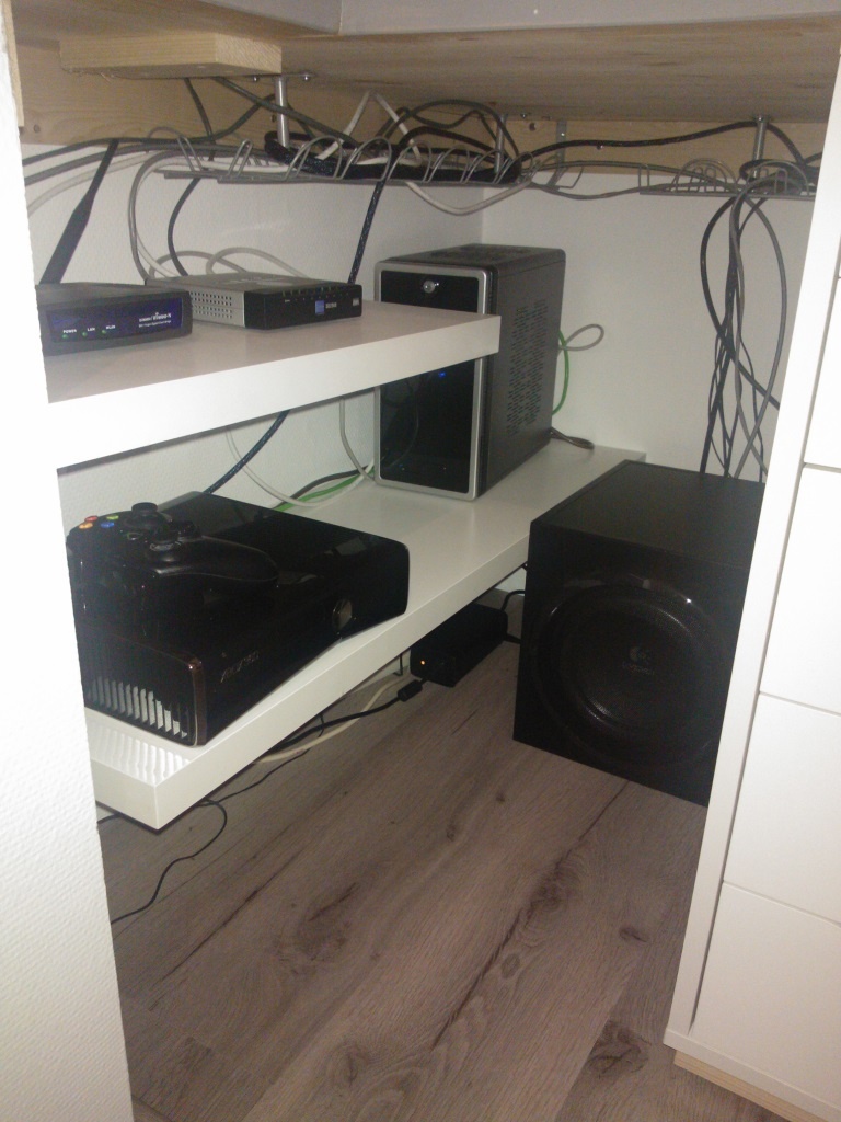 Afbeeldingslocatie: http://tweakers.net/ext/f/vHs7qqFXLTDRbrC261bh9VAC/full.jpg