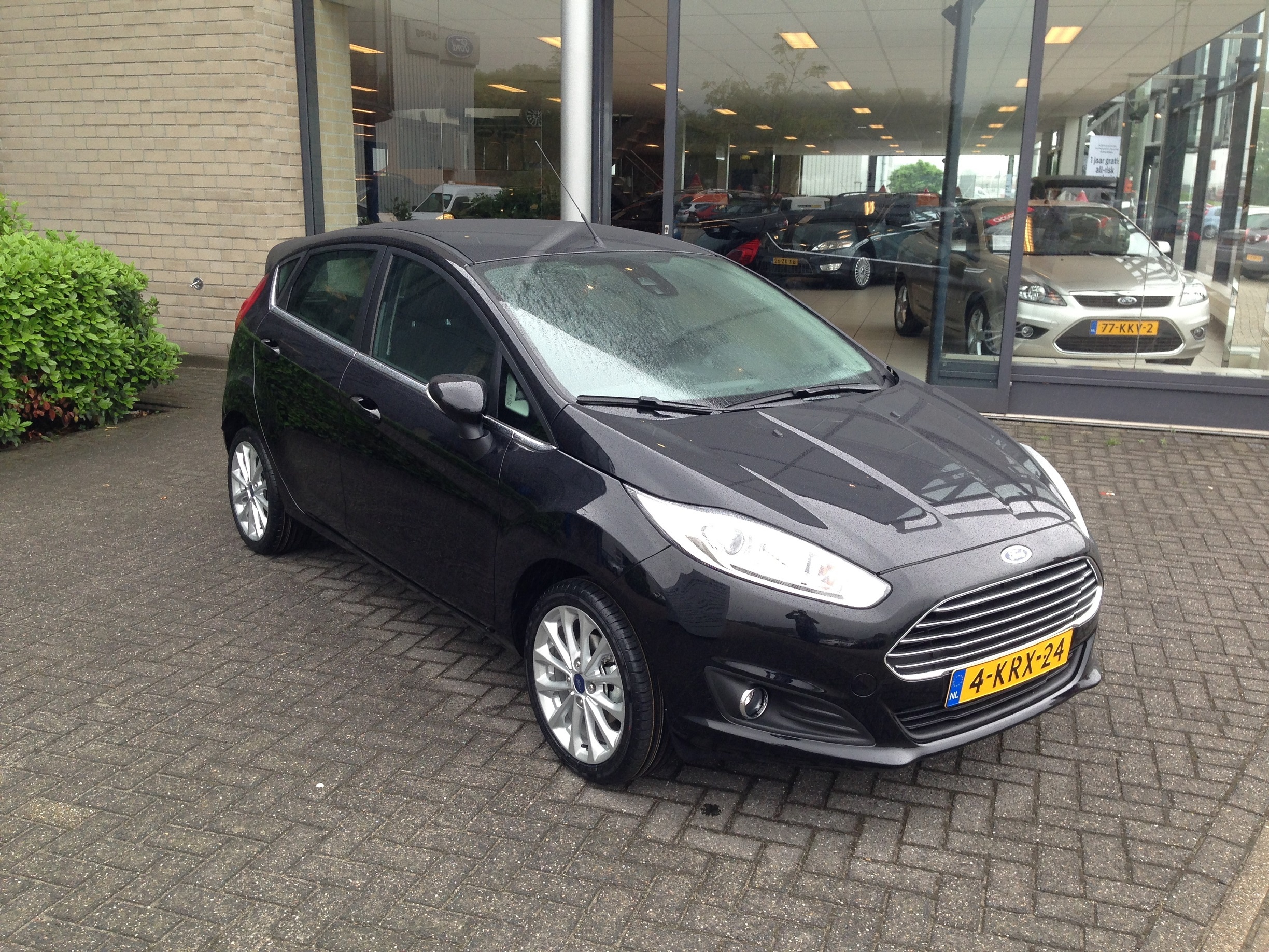 Afbeeldingslocatie: http://tweakers.net/ext/f/vtlUlJDJdLbBvS8gTYBKaVix/full.jpg