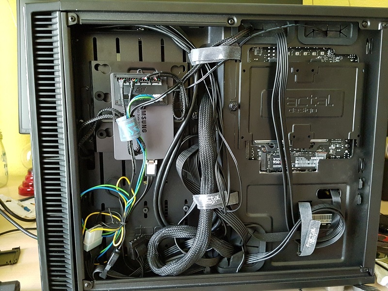 Afbeeldingslocatie: https://tweakers.net/ext/f/wWcrZ1hlNVyPBjmjP3IsN8Us/full.jpg