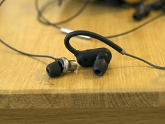 Afbeeldingslocatie: https://tweakers.net/ext/f/wZQGfMhzCOGVxNFhbwGOi4Lm/medium.jpg