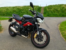 Triumph Street Triple R 2013
