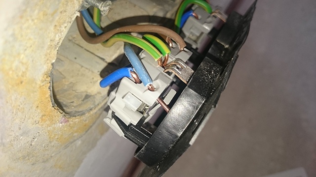 Afbeeldingslocatie: https://tweakers.net/ext/f/wnvs4sCZnPhtXrABb86nP8sv/full.jpg