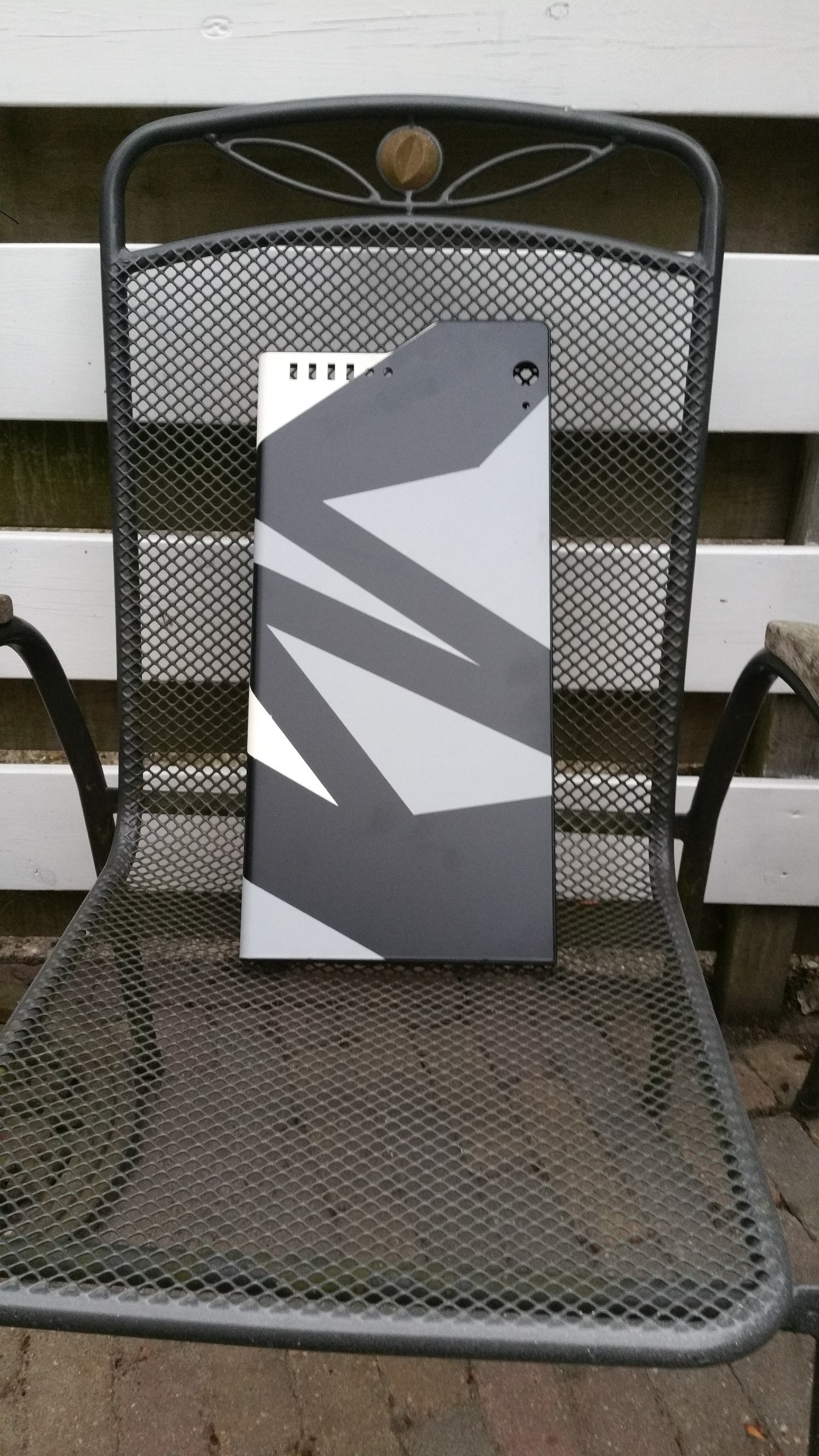Afbeeldingslocatie: https://tweakers.net/ext/f/xAQvTvRB5AFU0RZiOmrREY0p/full.jpg