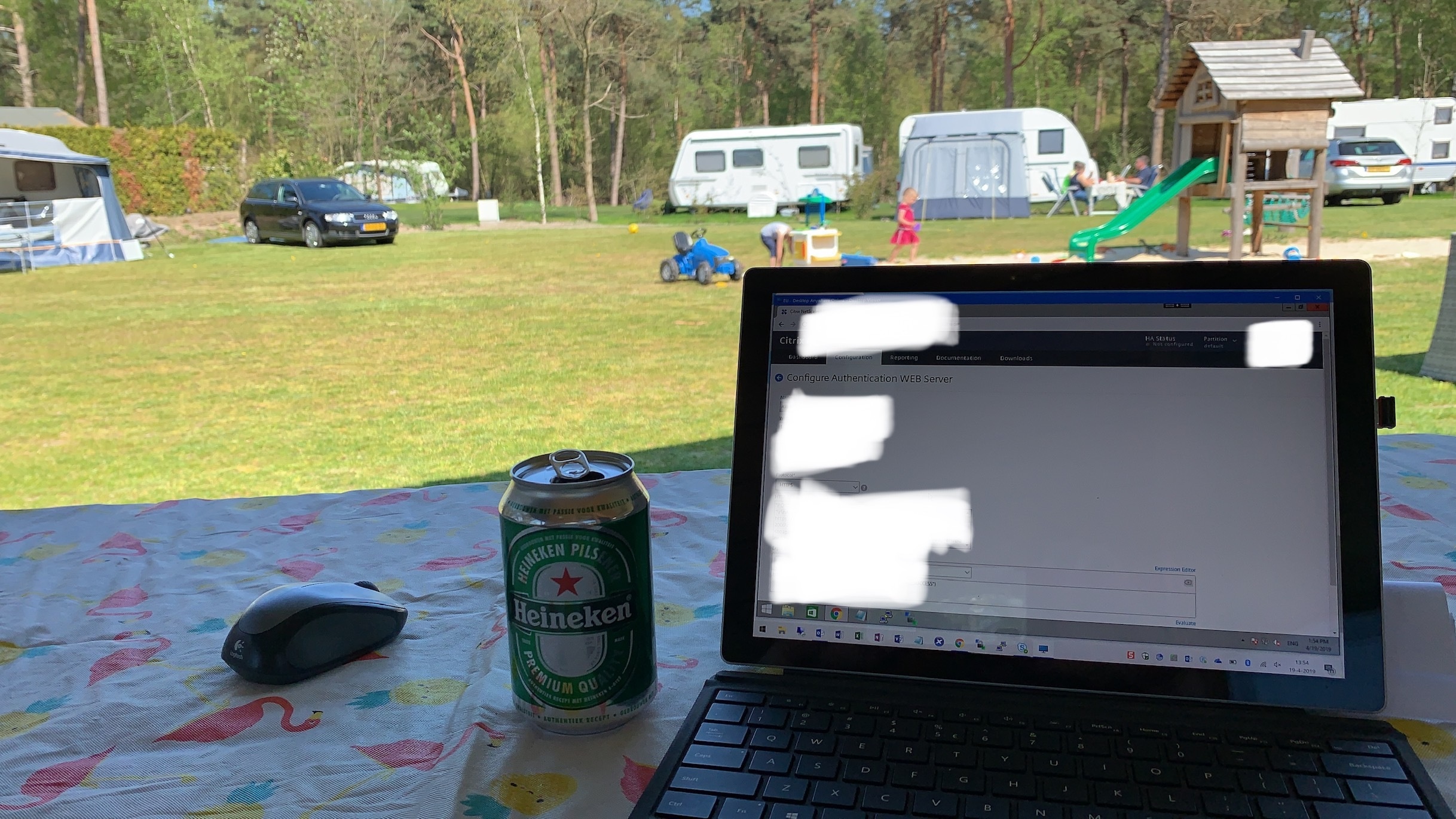 Afbeeldingslocatie: https://tweakers.net/ext/f/xJJ21NYm2gmvXITaJxtf2Co5/full.jpg