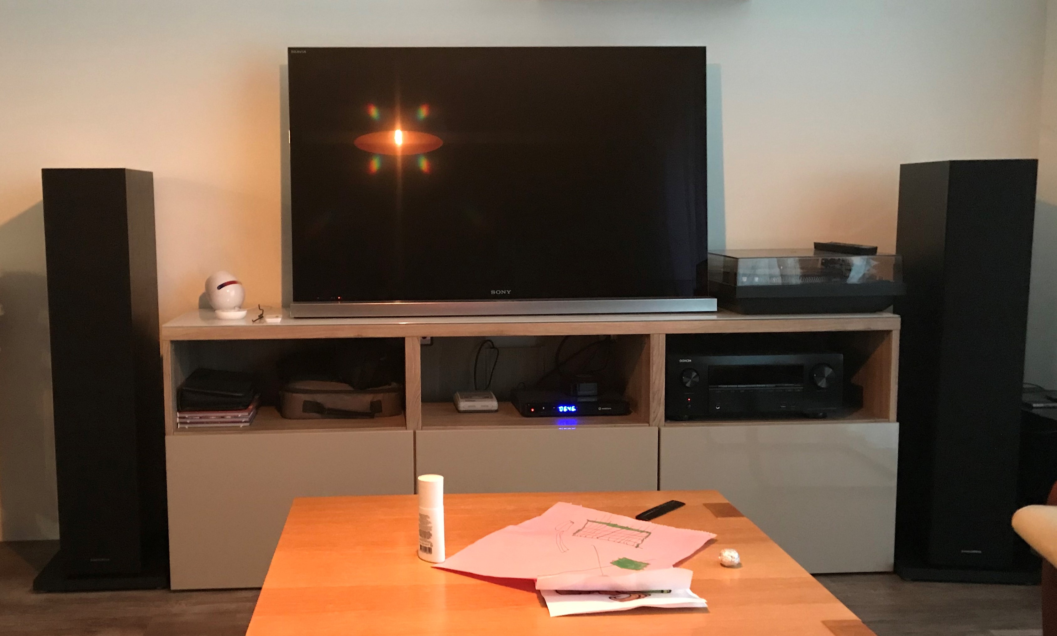 Afbeeldingslocatie: https://tweakers.net/ext/f/y4tW804YM9CwOsezihZ6uz7p/full.jpg