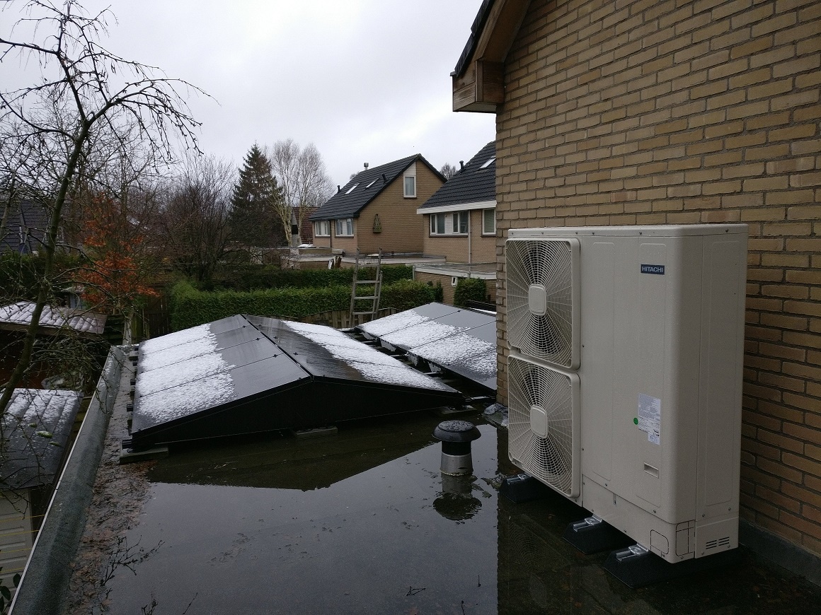 Afbeeldingslocatie: https://tweakers.net/ext/f/ycz2isymeBqYdt75EuQeZSxY/full.jpg