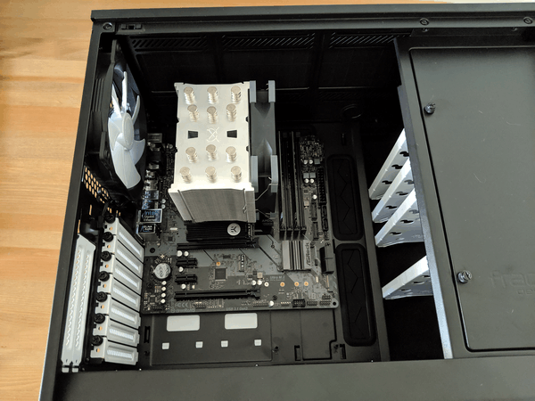 Fractal_design_define_r6_025B