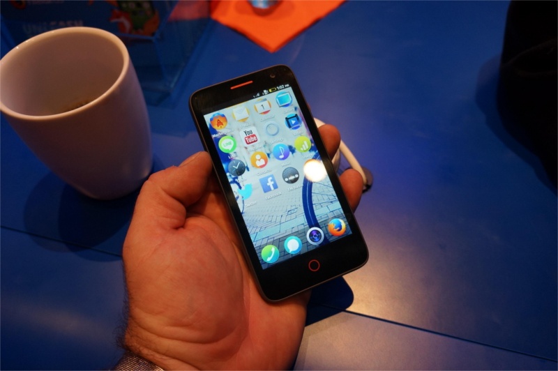 Afbeeldingslocatie: http://tweakers.net/ext/f/yoCjd3OxBc3OL70gysDc2LEe/full.jpg