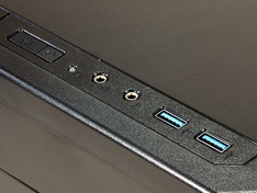 Kastfront boven detail