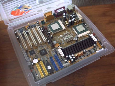 Iwill DVD266u-RN dual Socket370