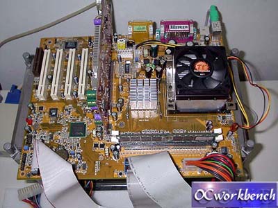DFI NB70-SC i845D