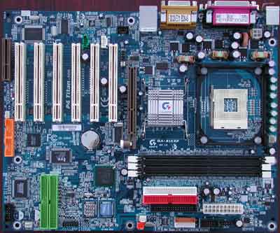 Gigabyte P4 Titan DDR (GA-8IRXP)