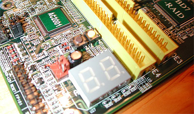 Abit BD7-RAID LED close-up