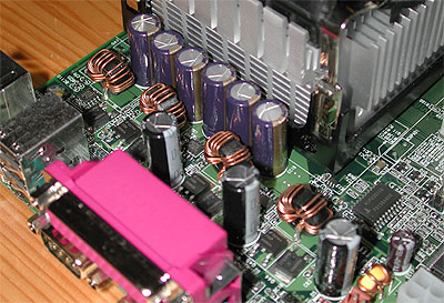 Abit BD7-RAID 4 phase power close-up
