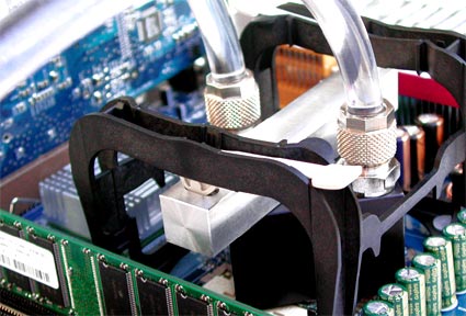 Waterkoelunit op Pentium 4