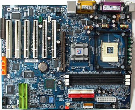Gigabyte 8IRXP P4 Titan