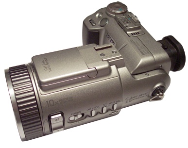 Sony Cybershot DSC-F707 camera