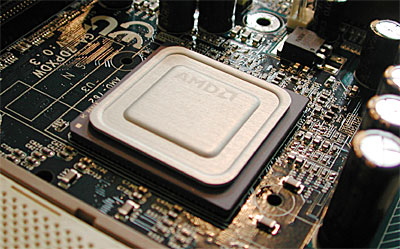 Gigabyte 7DPXDW moederbord close-up