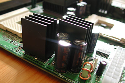 MSI K7D Master moederbord close-up