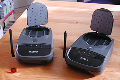 De voorkant van de wireless A/V transmitter