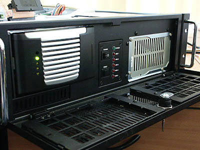 Serverupgrades 29 mei - Apollo met Procase SCA hotswap bay