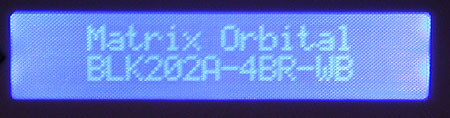 Matrix Orbital BLK202A-WB-4BR LCD kit in actie