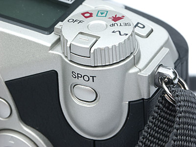 Dimage 7i review: Dimage 7i spotknop