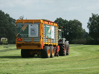 Dimage 7i review: foto Fendt opraap/silagewagen