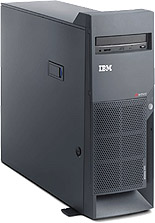 IBM xSeries 200 tower server persfoto (klein)