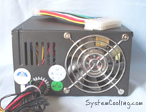 Vantec Stealth 520W voeding