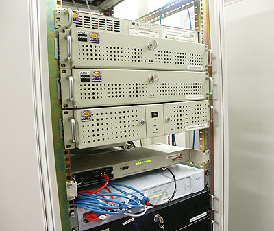 Server upgrades 31 aug: Witte rackmounts