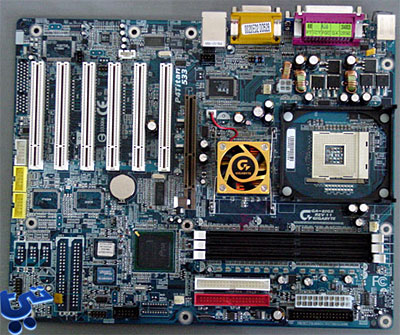 Gigabyte GA-8IGX moederbord