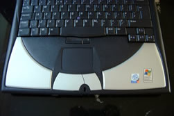 Dell Inspiron 8200 binnenkant - Blarg OC review