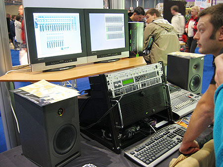 HCC Dagen 2002 fotoverlsag: Muziekeiland