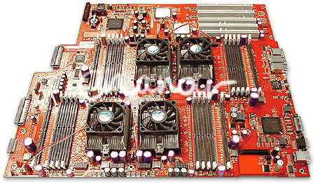4-way Opteron moederbord (HQ, 450px)