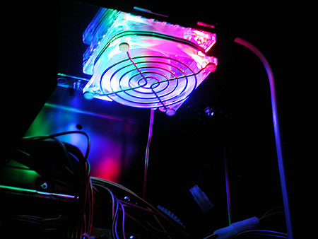 Super Flower SF 301 T3 zwart LED fan verlichting