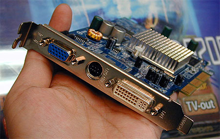 Gigabyte GV-R9200
