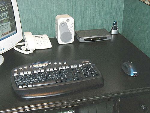 Microsoft Bluetooth Optical Desktop